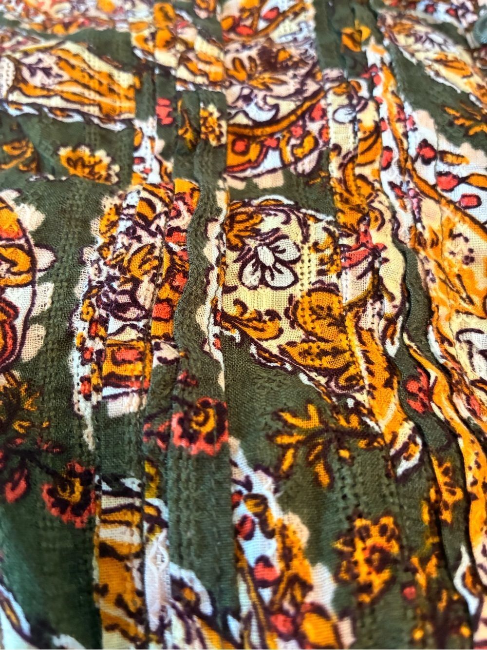 Sam Edelman Cottagecore Paisley Button-Front Blouse w/ruched sleeves - Picture 11 of 14